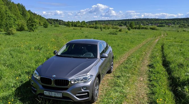 BMW X5, BMW X6 и BMW M5: мощь, роскошь и динамика в одном облике